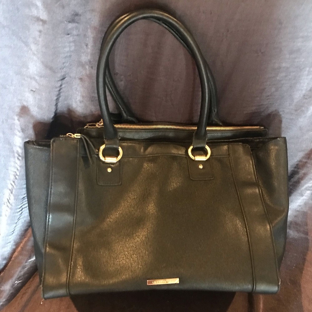 Black Liz Claiborne leather bag straps tote bag
